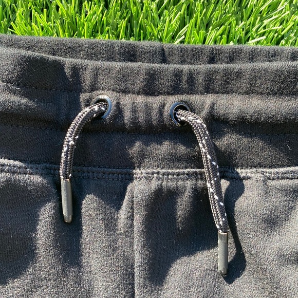 GAP jogger sweatpants // Boys // Size Small - Picture 6 of 12